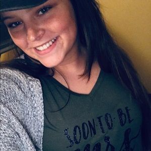 Meet your Posher, Hannah